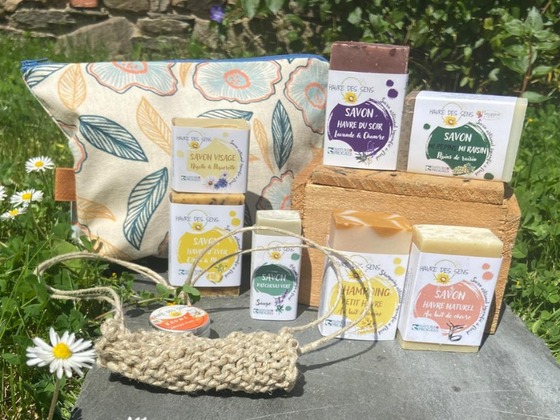 Coffret baume, savons, shampoing, porte savon chanvre et trousse