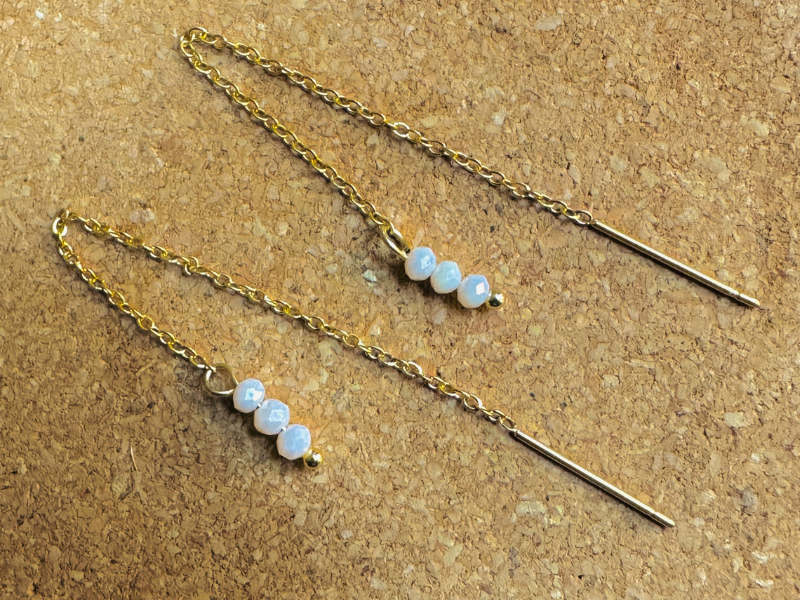 1 collier et 1 paire de boucles d’oreilles