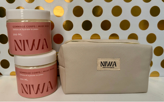 Coffret 2 Gommages Corps Musc Rose 200 ml & Pochette