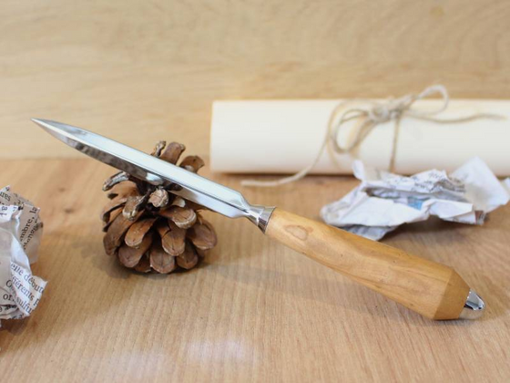 Coupe-papier en bois