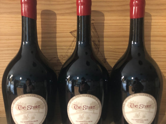 Coffret 3 bouteilles The Shire - Le Seigneur des Anneaux™ 75cl