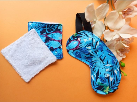 Coffret beauté : Serviette turban pour cheveux, masque de nuit et lingettes