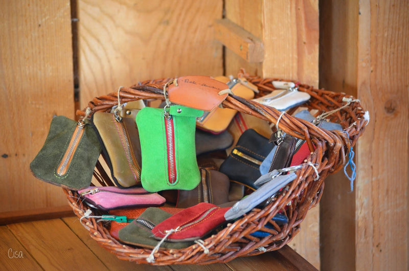 Porte-monnaie et porte-clés en cuir