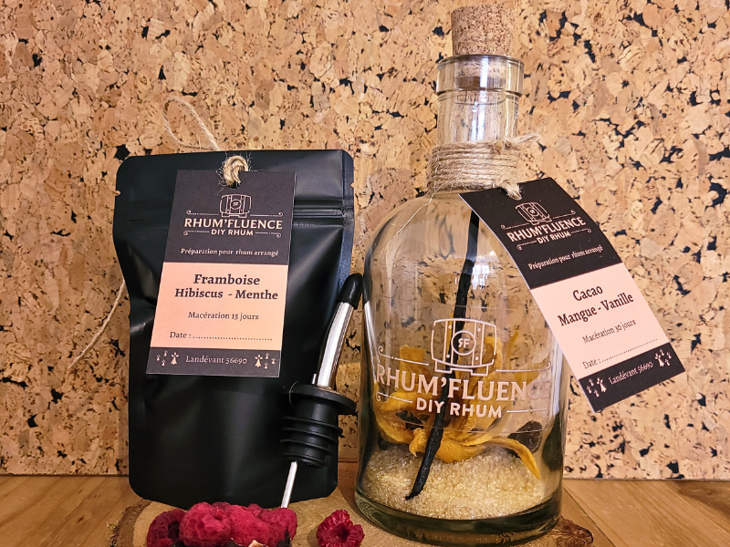 1 Bouteille de préparation pour Rhum Arrangé + 1 Recharge Recette