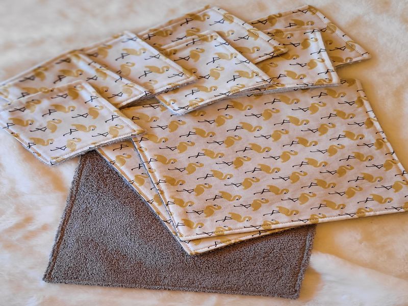 Lingettes démaquillantes et essuie-tout lavables