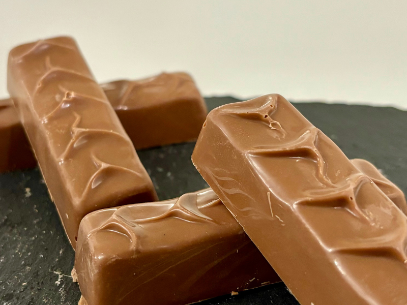 Assortiment Chocolats dont Tablette Pistache façon Dubai