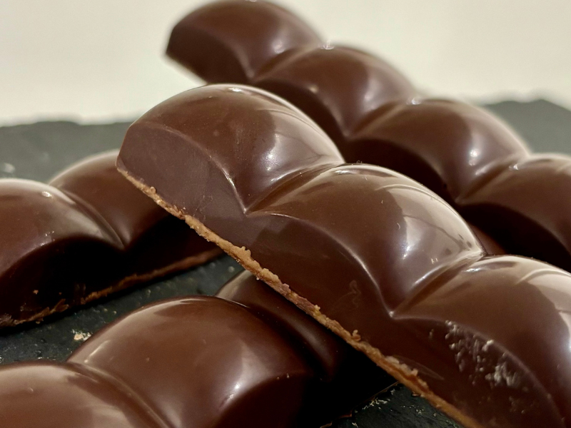 Assortiment Chocolats dont Tablette Pistache façon Dubai