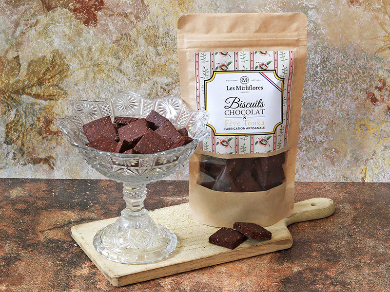 Assortiment de 4 biscuits sucrés et 4 biscuits apéritifs