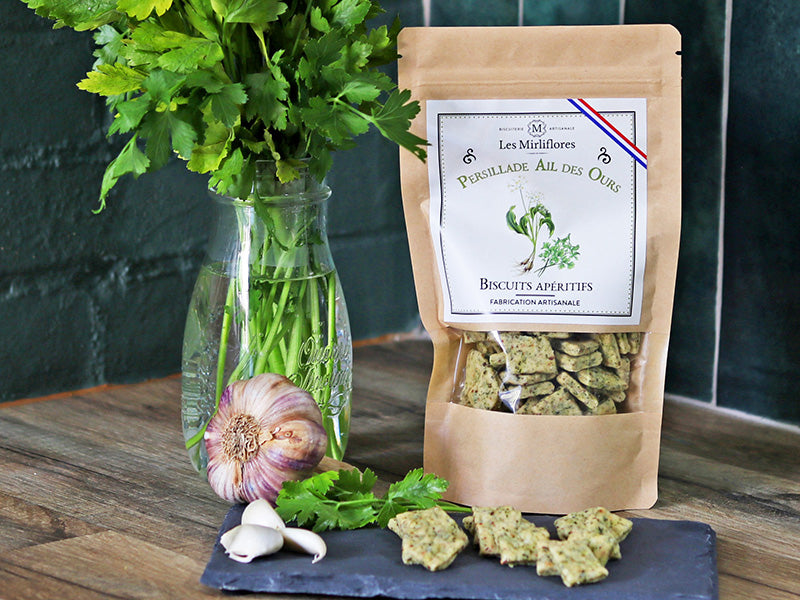 Assortiment de 4 biscuits sucrés et 4 biscuits apéritifs