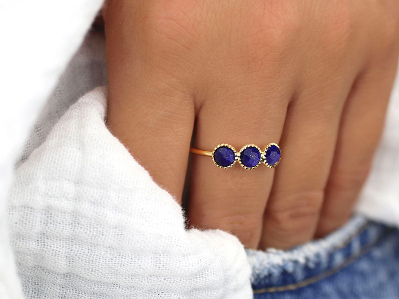 Bague plaqué or et 3 pierres naturelles