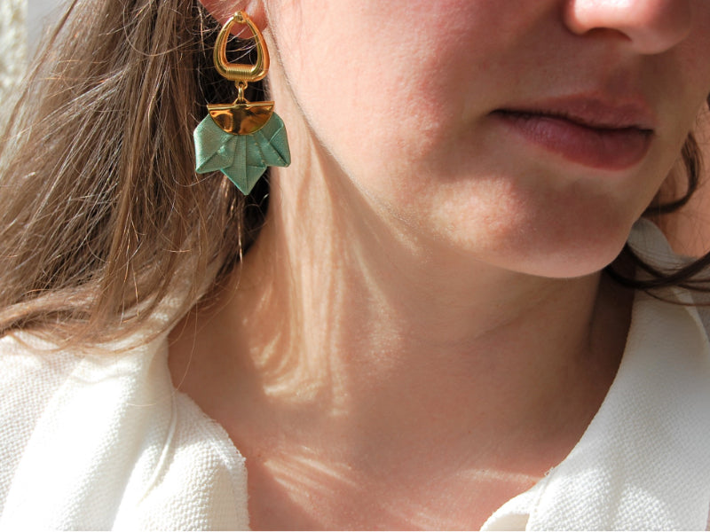 Boucles d'oreilles pliage soie et laiton doré or 24k plusieurs coloris