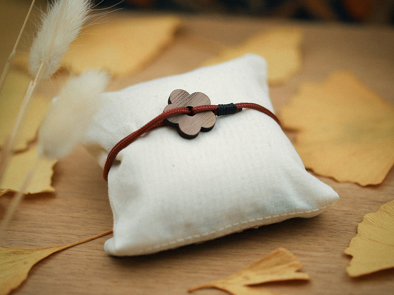Bracelet corde - Fleur en bois - 3 couleurs