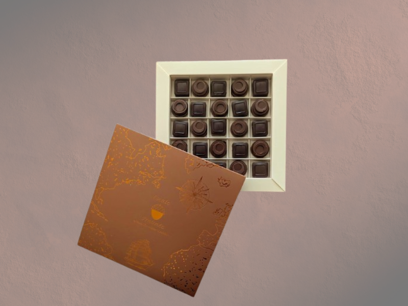 Le Grand Écrin — 36 chocolats pralinés artisanaux 331g, 1pâte à tartiner 200grs & 2 tablettes 100grs