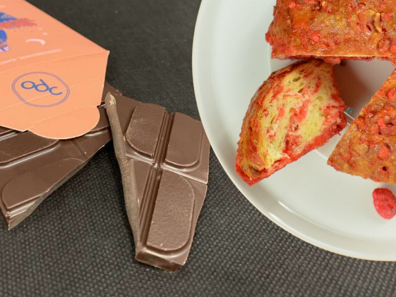 Onduline, Brioche à La Praline – Médaille d’Argent  Tablette Tanzanie 75% noir