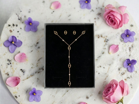 Coffret de 1 collier et 1 paire de boucles d'oreilles Esmé