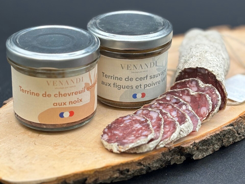 Coffret gourmet : 2 terrines gibier et 1 saucisson de gibier