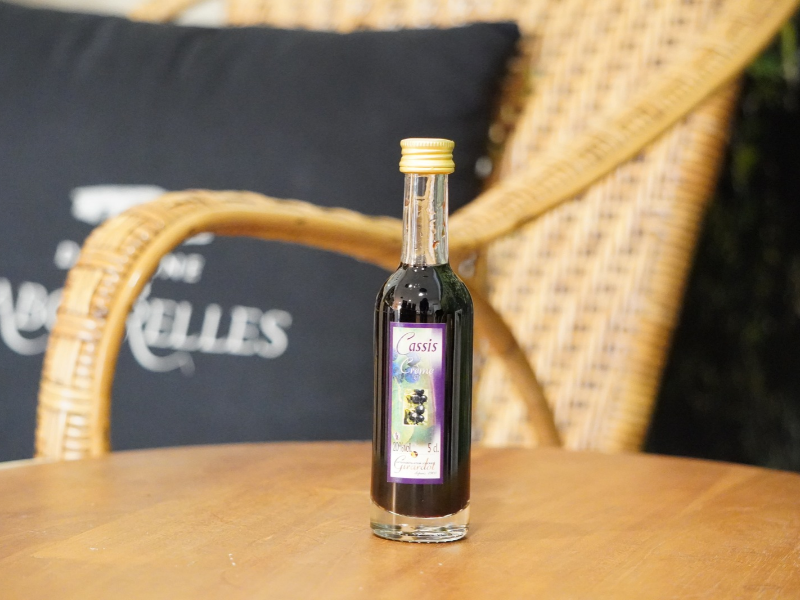 Pétillant blanc et crème de cassis