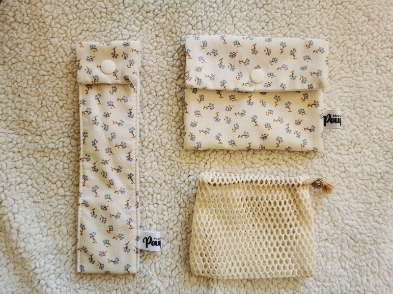 Pochette à savon, pochette à brosse à dents et sauve savon