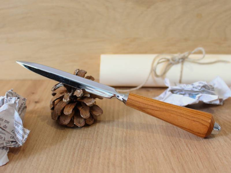 Coupe-papier en bois