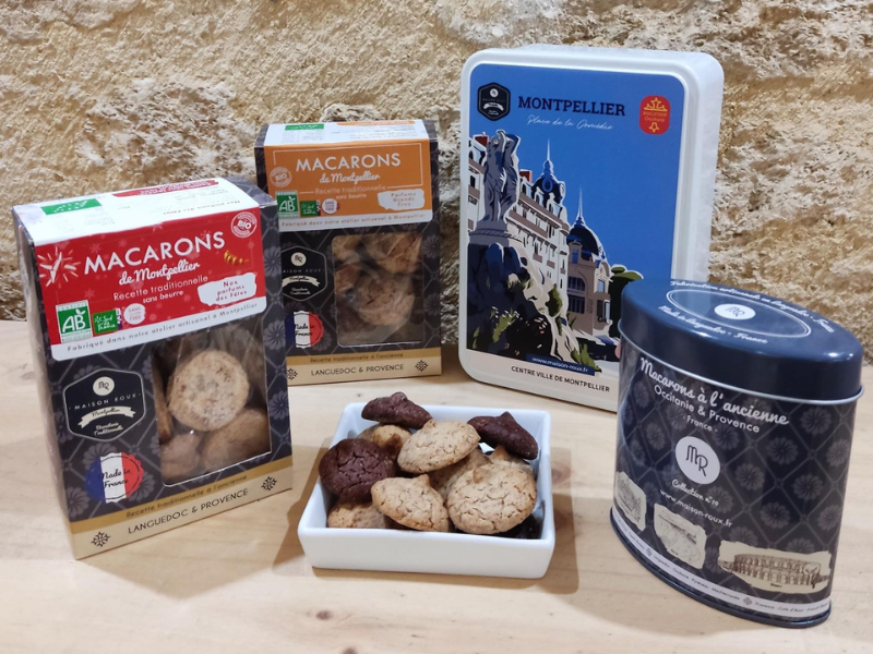 Eventail de 4 coffrets macarons BIO