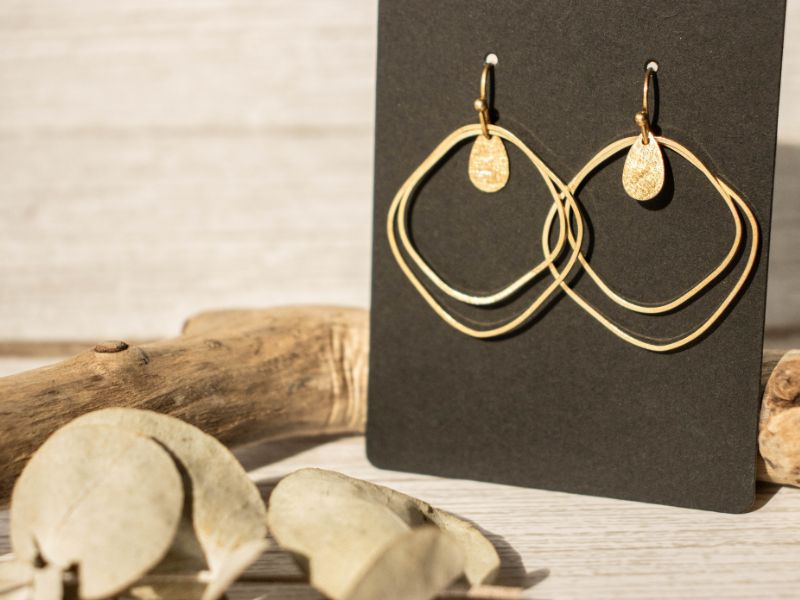 Boucles oreilles 2 carrés et goutte