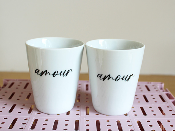 Duo de tasses en porcelaine Amour
