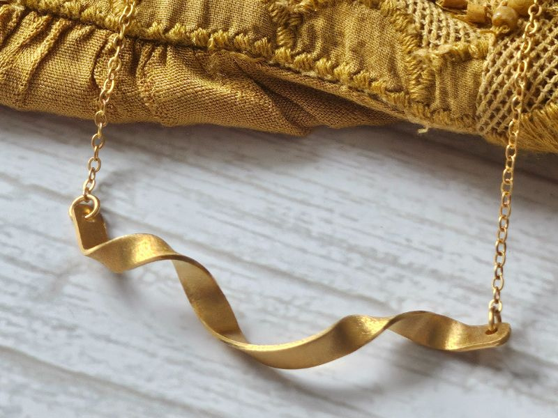 Collier torsade or fin 24K