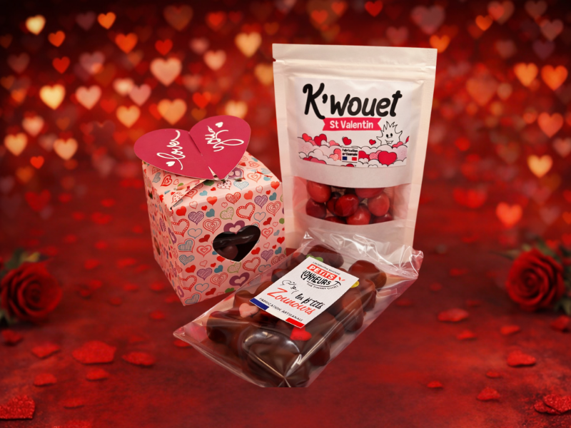 Coffret gourmand Saint-Valentin : Cube chocolat, K’wouets et 4 nounours cœurs