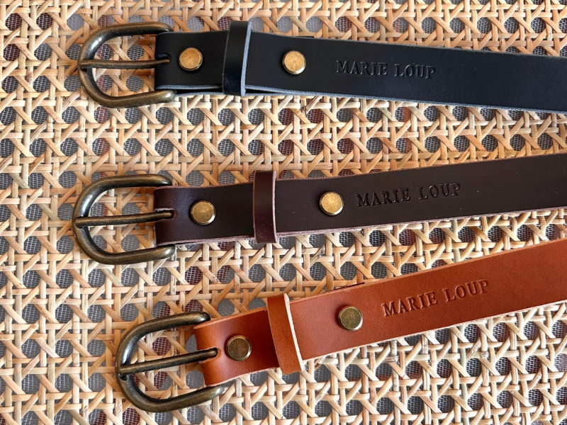 Ceinture en cuir au tannage végétal et boucle en laiton massif finition laiton vieilli