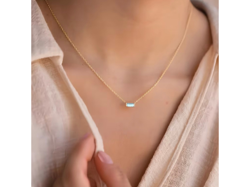 COLLIER MINIMALISTE + PENDENTIF EN ZIRCONIUM COLORÉ