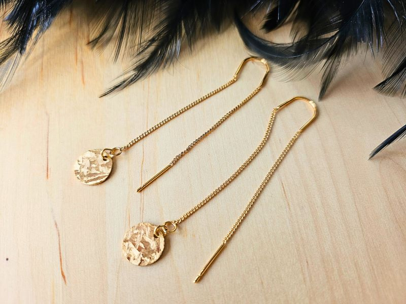 Boucles oreilles longues 2 chaines U et disque texturé