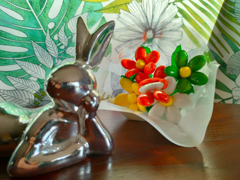 Mini Bouquet Marguerites et Lapin en Dragées Chocolat