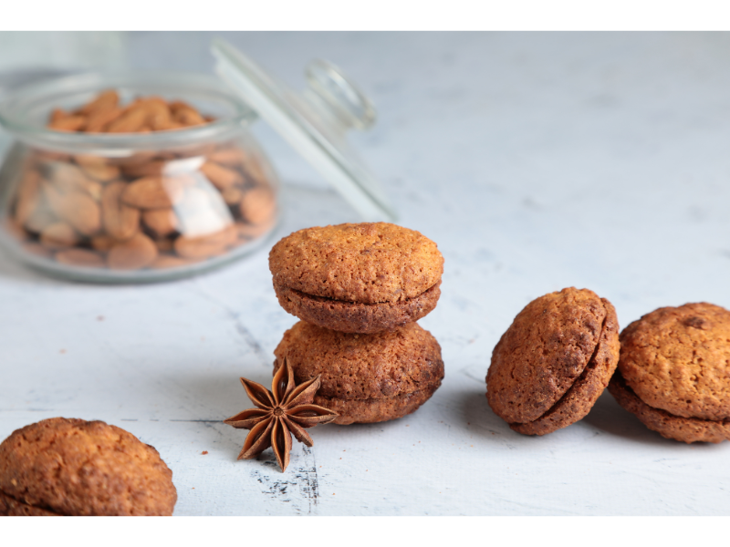2  Boites Macarons Bio  300G