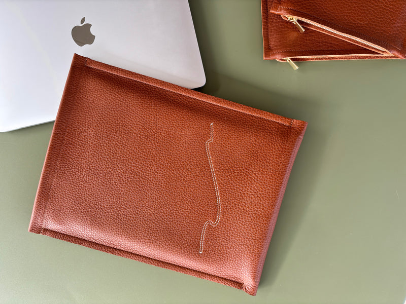 Écrin pour ordinateur portable en cuir