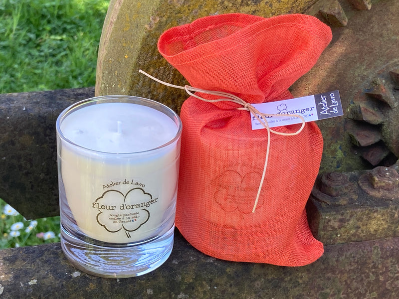 Une bougie parfumée 170g