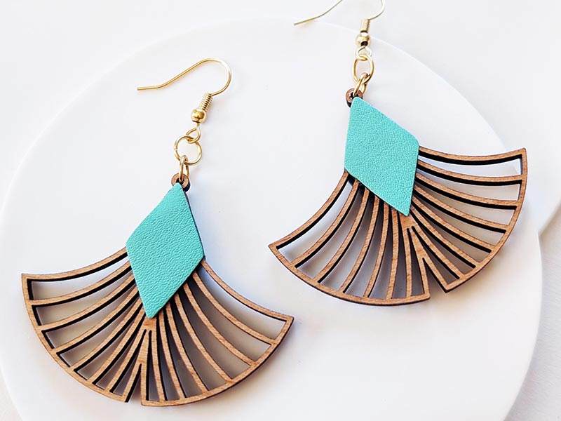 Boucles d'oreilles GINKGO en bois