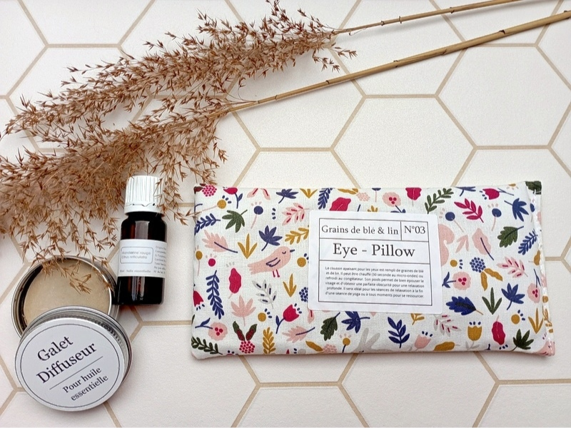 Eye-pillow & diffuseur nomade d'huiles essentielles