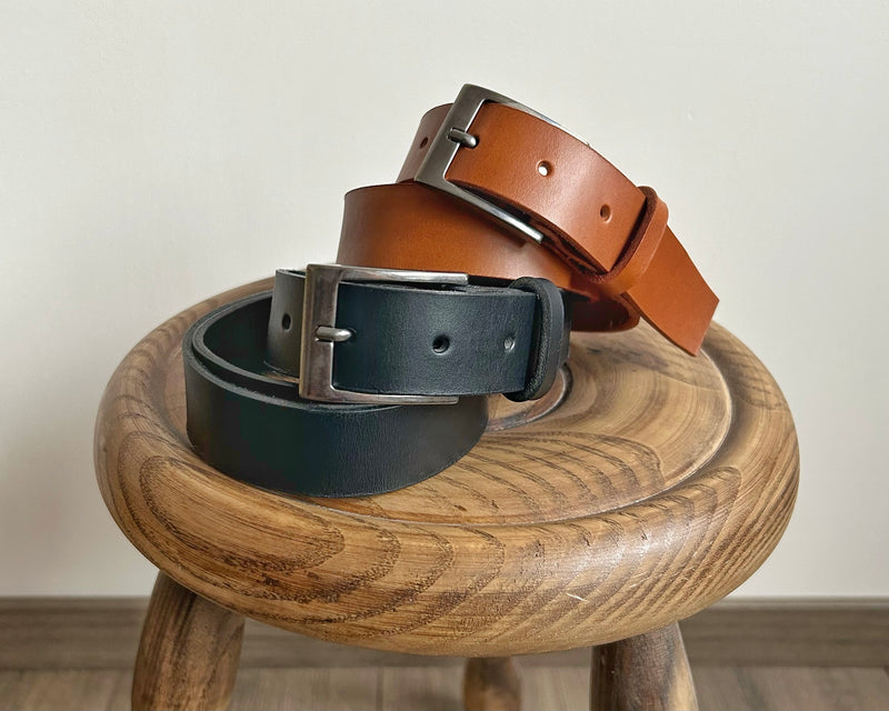 Ceinture en cuir au tannage végétal et boucle canon de fusil