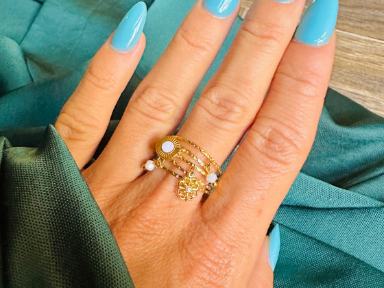 Parure nacrée - une bague et un bracelet