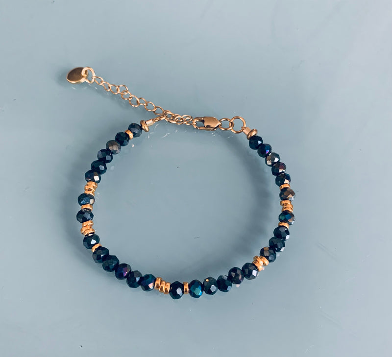 Ensemble collier, bracelet et créoles hématite