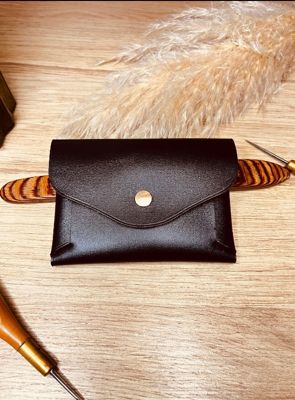 POCHETTE EN CUIR
