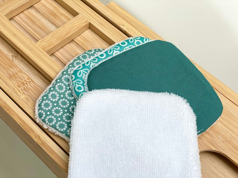 kit de toilette pratique à emporter — étui à savon solide, étui brosse à dents & 4 lingettes démaquillantes