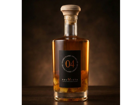 1 bouteille de Rhum infusé Ananas 50 cl