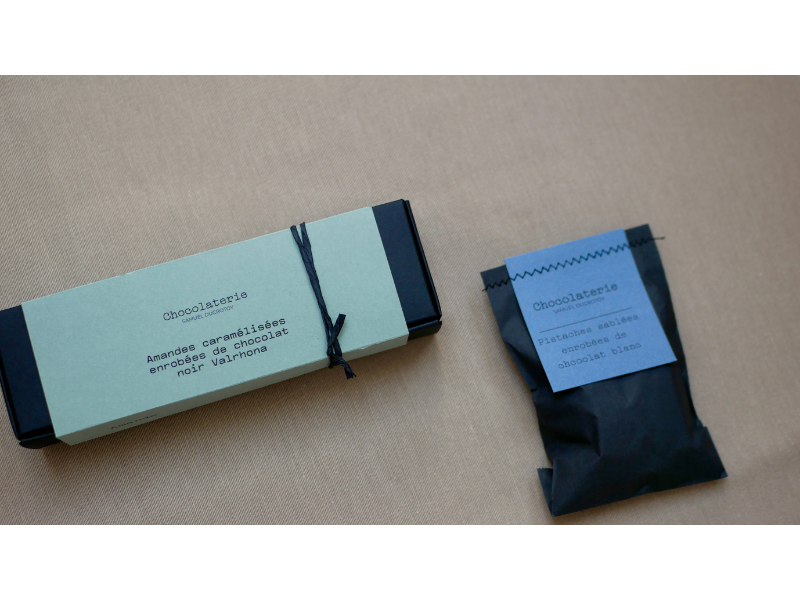 Coffret délices chocolatés : amandes & pistaches