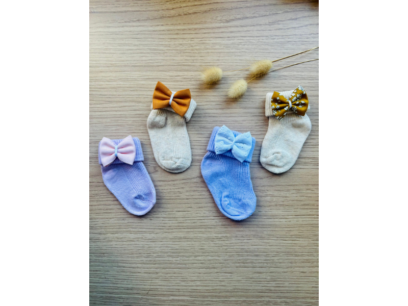 Box Automne : Paire de chaussette noeud pour bébé