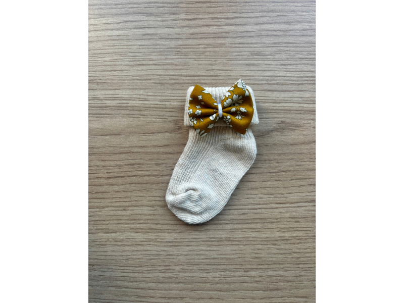 Box Hiver : Paire de chaussette noeud pour bébé