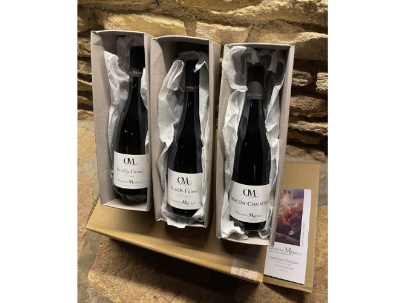 Coffret de 3 bouteilles de vins blancs de Bourgogne