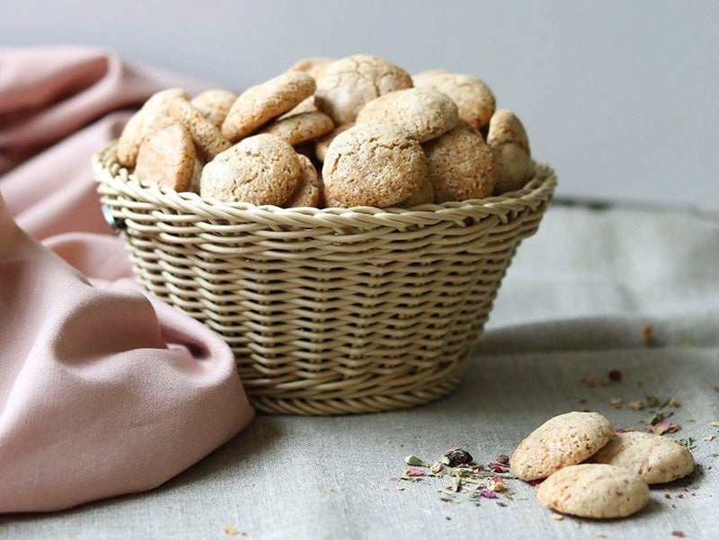 Lot de biscuits anciens locaux