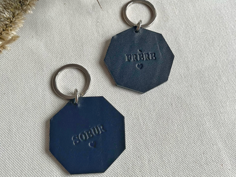 Deux porte-clés à personnaliser