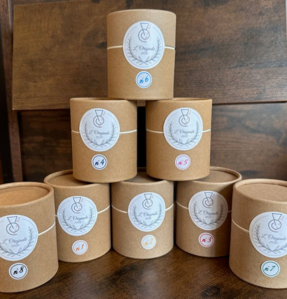 1 Bougie Originale et 6 Secrets (boites anti-mites)